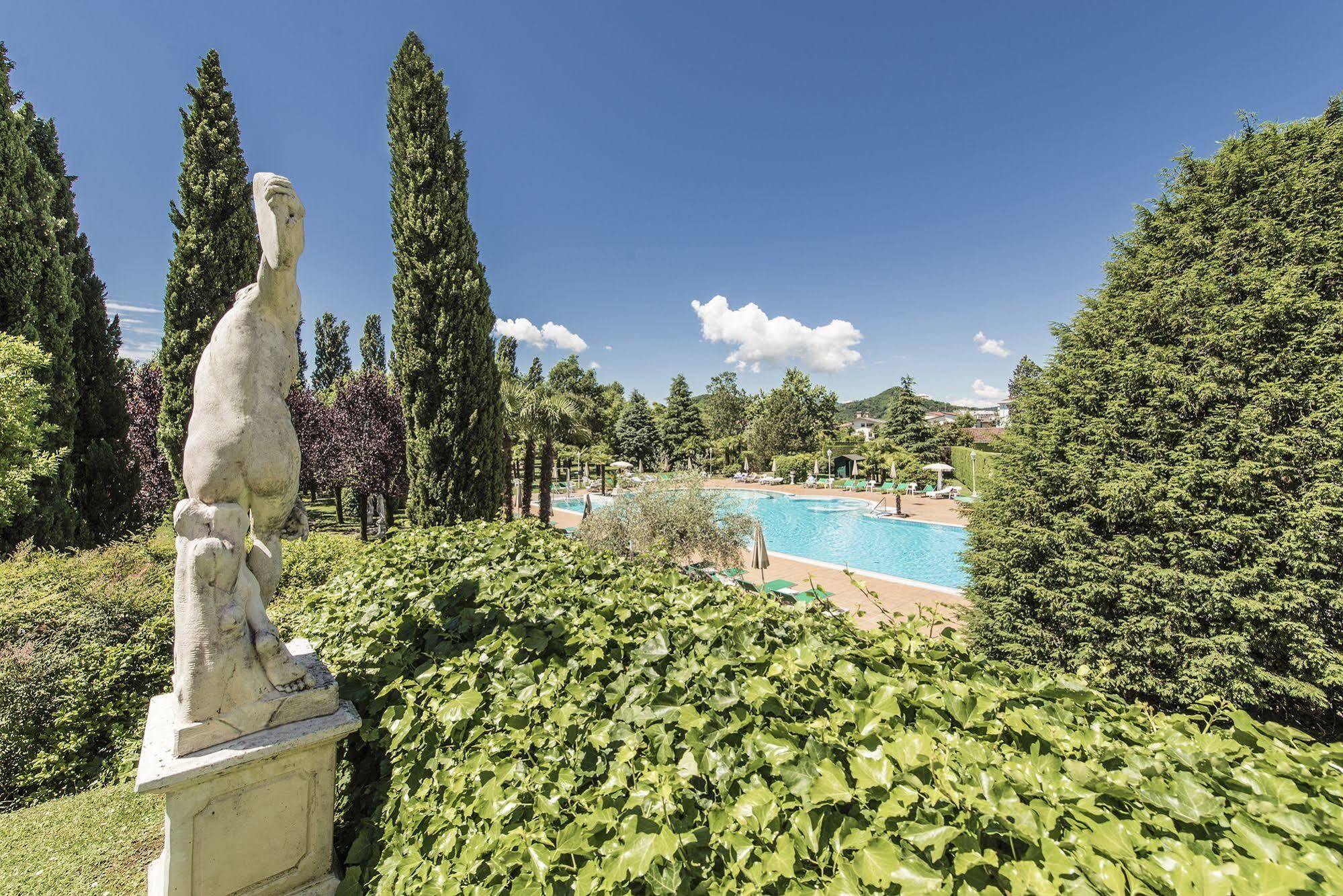 Hotel Des Bains Terme Montegrotto Terme Dış mekan fotoğraf